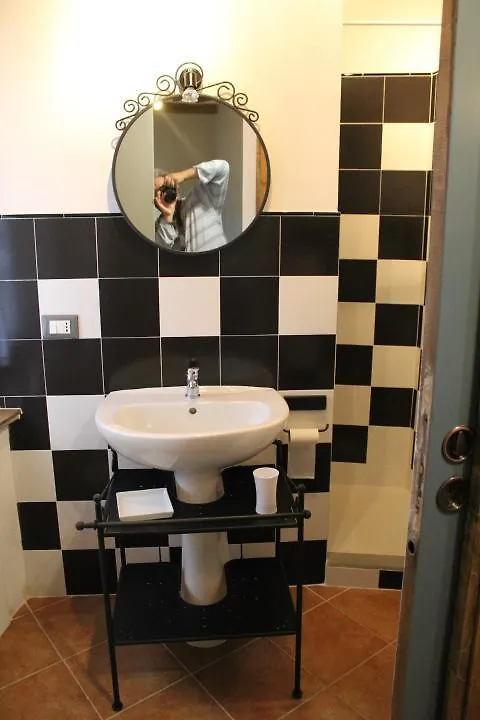 Gombereto 10 Guest House Bagni di Lucca Italy